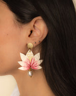Carica immagine nel visualizzatore Galleria, Orecchini Fior di Loto