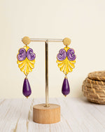 Carica immagine nel visualizzatore Galleria, Orecchini Fregio Barocco Viola