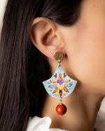 Carica immagine nel visualizzatore Galleria, Orecchini Fiori Arabeschi Corallo