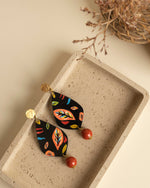 Carica immagine nel visualizzatore Galleria, Orecchini Sussurro di Foglie
