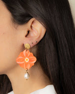 Carica immagine nel visualizzatore Galleria, Orecchini Anemone Arancio
